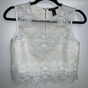 Lace-Design Waist-Length Tank